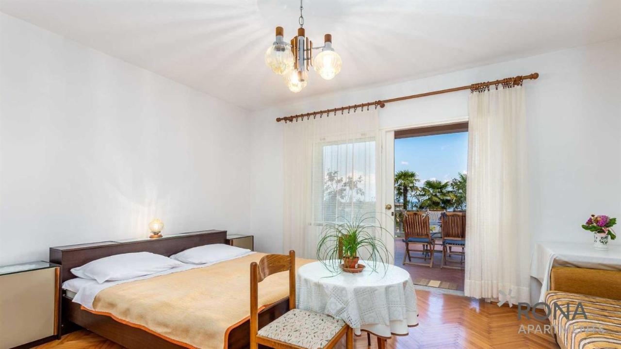 Rona Apartments Ani Ičići Kültér fotó