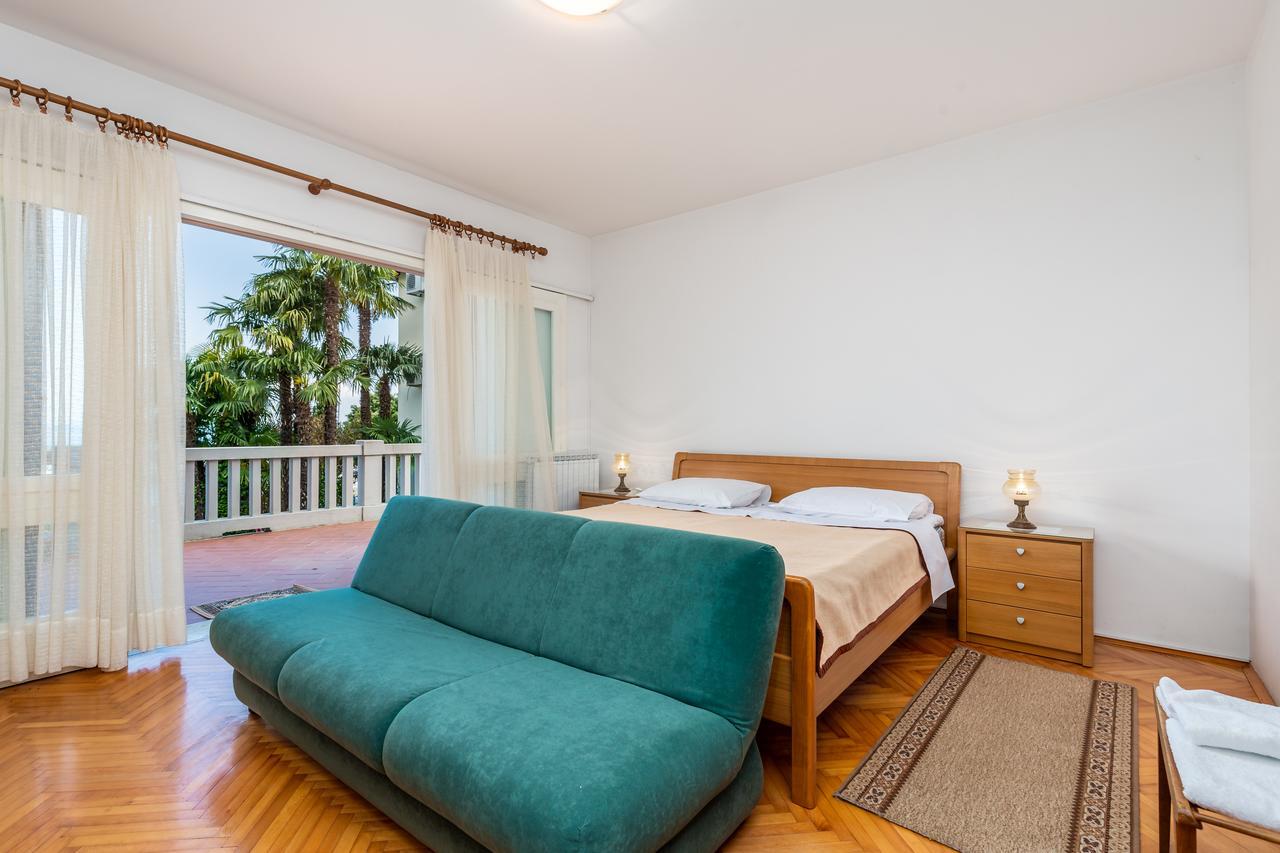 Rona Apartments Ani Ičići Kültér fotó