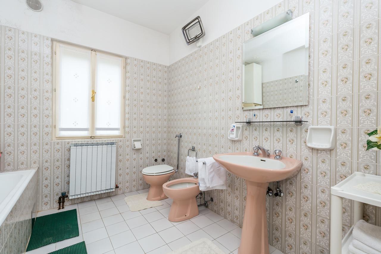 Rona Apartments Ani Ičići Kültér fotó