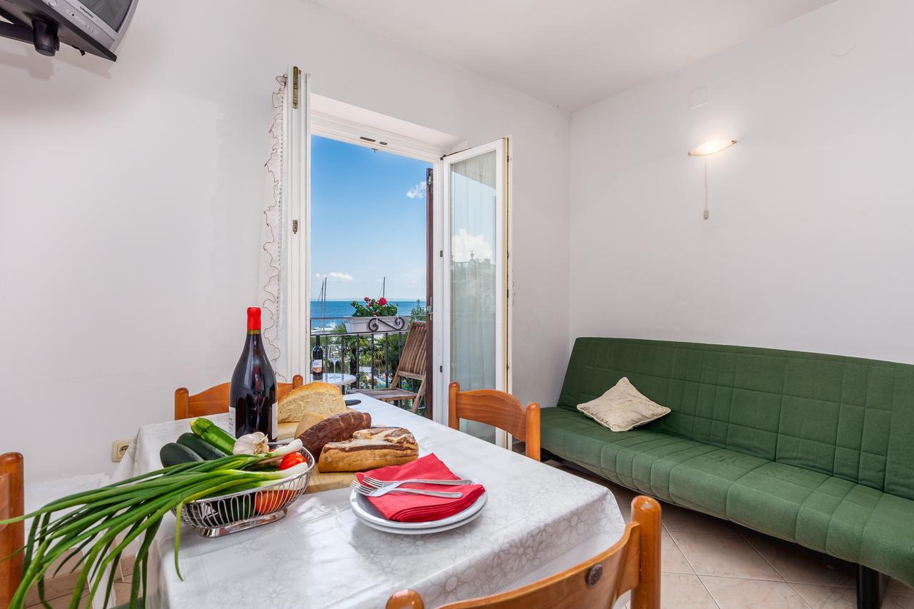 Rona Apartments Ani Ičići Kültér fotó